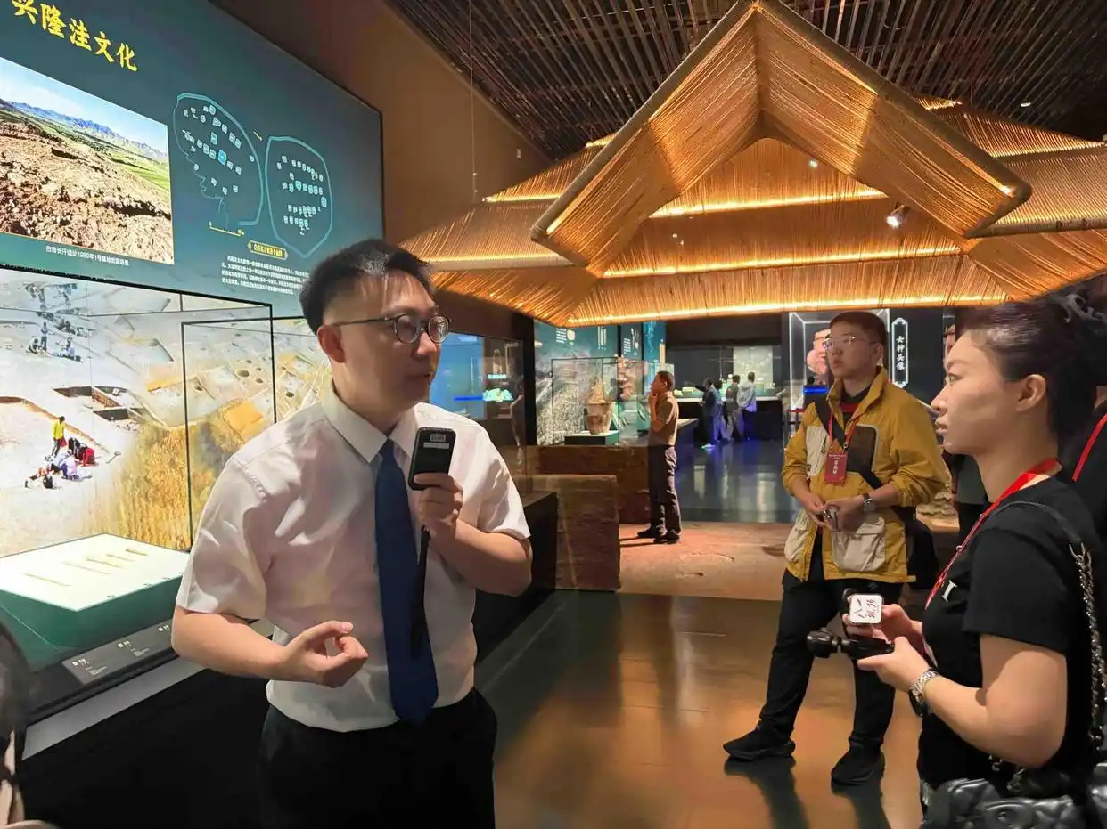 在内蒙古博物院,读懂“中华一家亲”的文物注脚