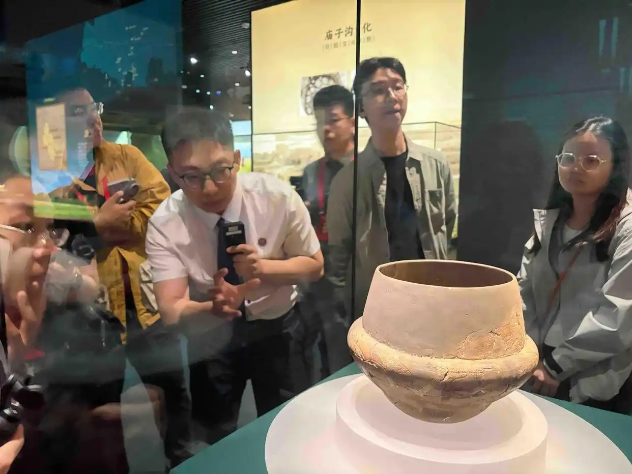 在内蒙古博物院,读懂“中华一家亲”的文物注脚