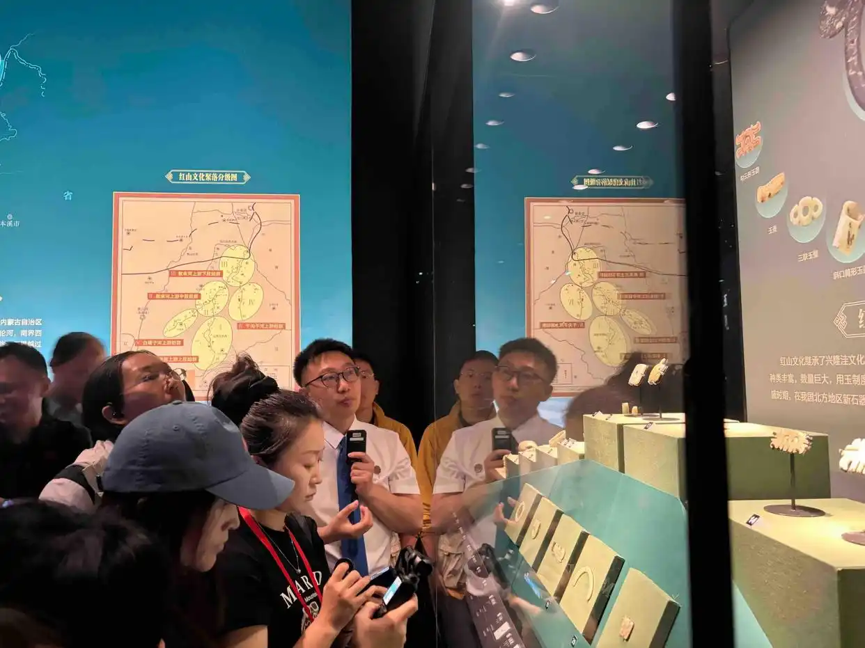 在内蒙古博物院,读懂“中华一家亲”的文物注脚